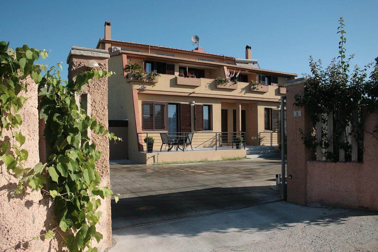Appartamento Oliver'S House Sardinia Flumini di Quartu Esterno foto